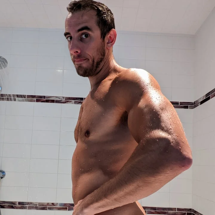 Adamstonexxx OnlyFans Profile