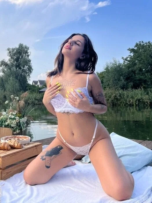 Alexandra - OnlyFans Creator Profile Picture