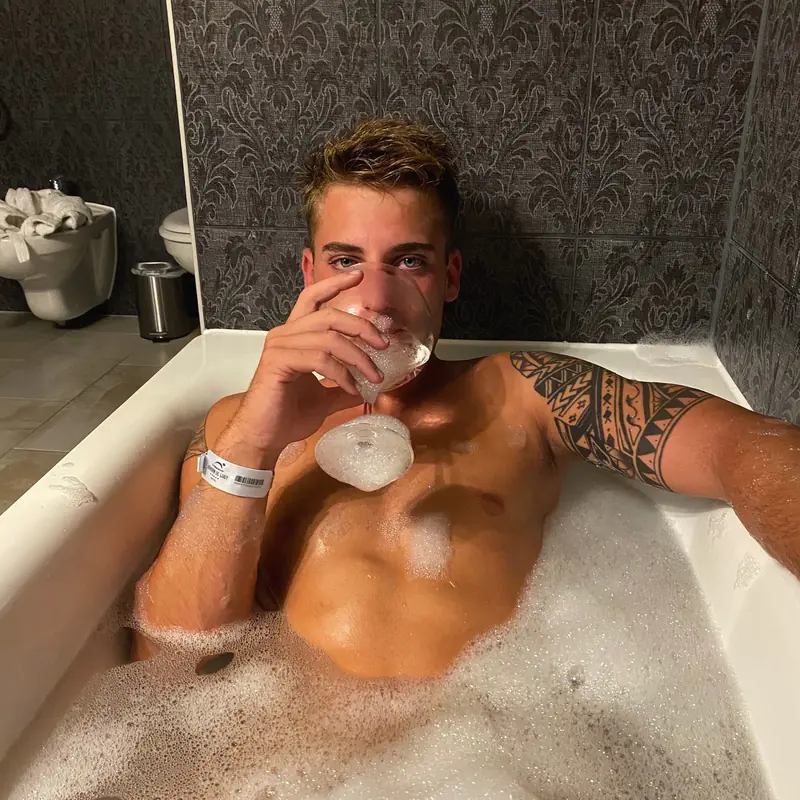 Alexnudeboy - OnlyFans Creator Profile Picture