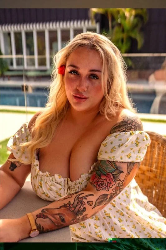 Alice Blush - OnlyFans Creator Profile Picture
