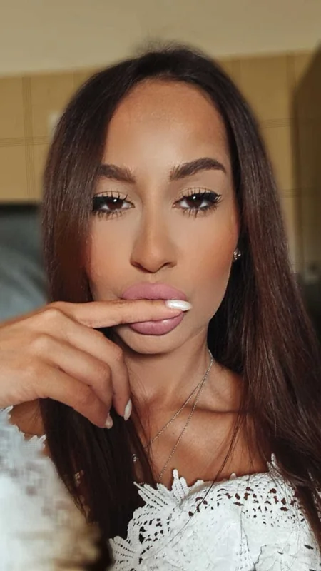 Anaisev - OnlyFans Creator Profile Picture