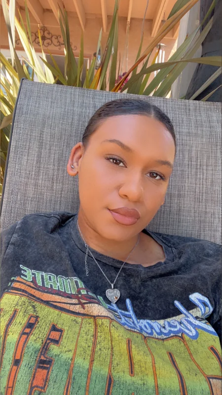 Ari - OnlyFans Creator Profile Picture