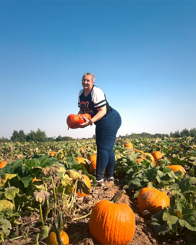 Ashlyn Sparks- FREE - OnlyFans Creator Profile Picture