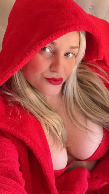 Maeve - OnlyFans Creator Profile Picture