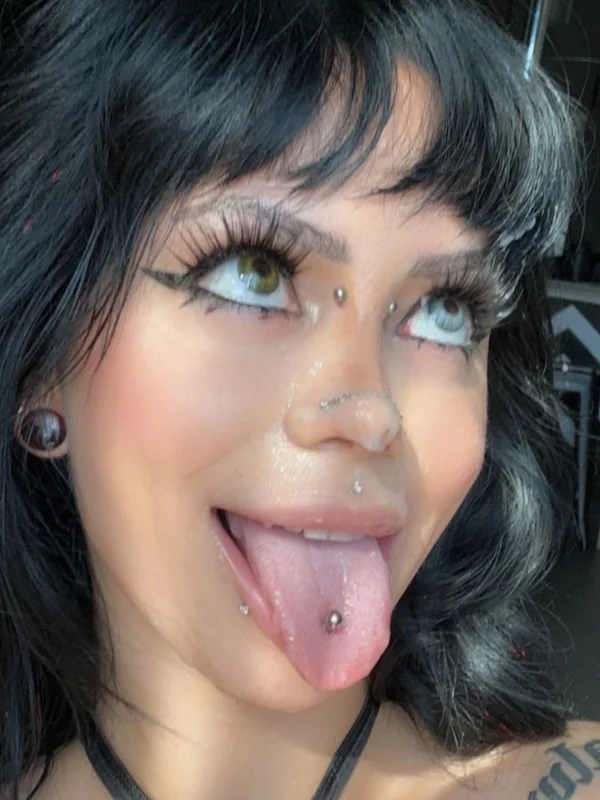 Aurora Anarchy - OnlyFans Creator Profile Picture