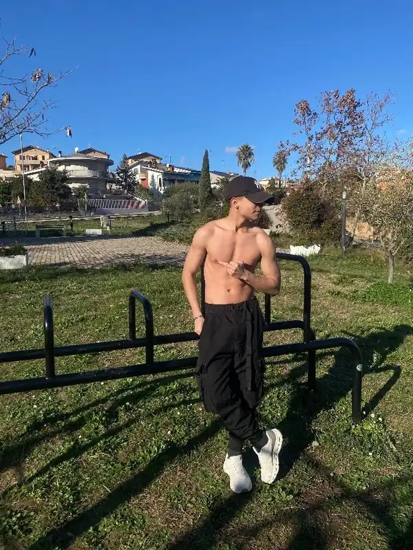 Baby face OnlyFans Profile