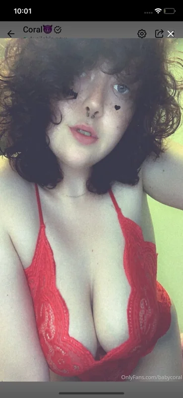 Coral OnlyFans Profile