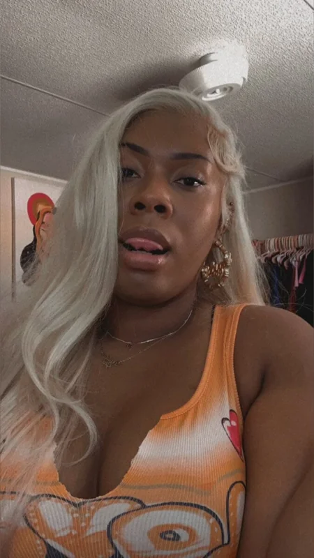 Babyochean OnlyFans Profile