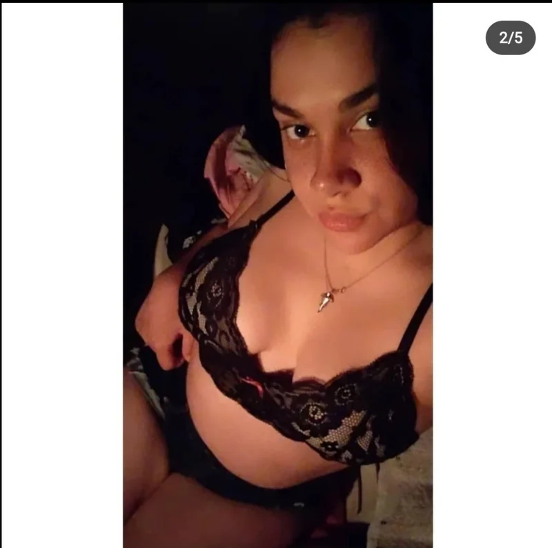 Gordita sexi con pies bellos OnlyFans Profile