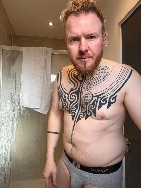 Badaboombig OnlyFans Profile