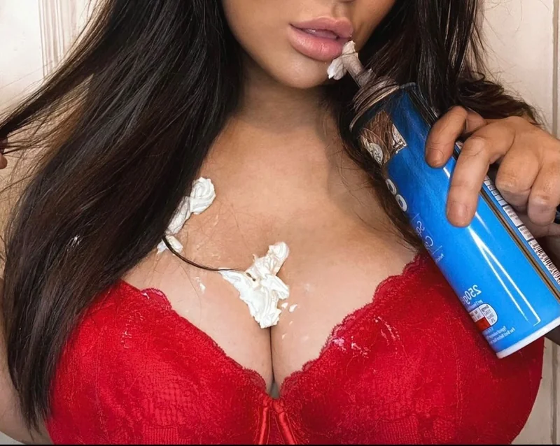 bustybrunettenurse - OnlyFans Creator Profile Picture