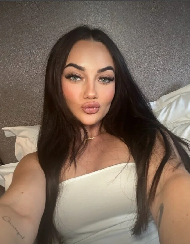 Caitlin Ahegao Queen OnlyFans Profile