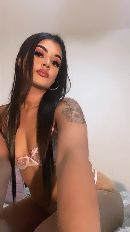 Edgail OnlyFans Profile