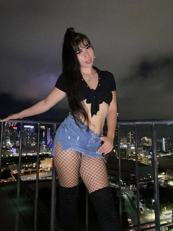 Candydelicious OnlyFans Profile