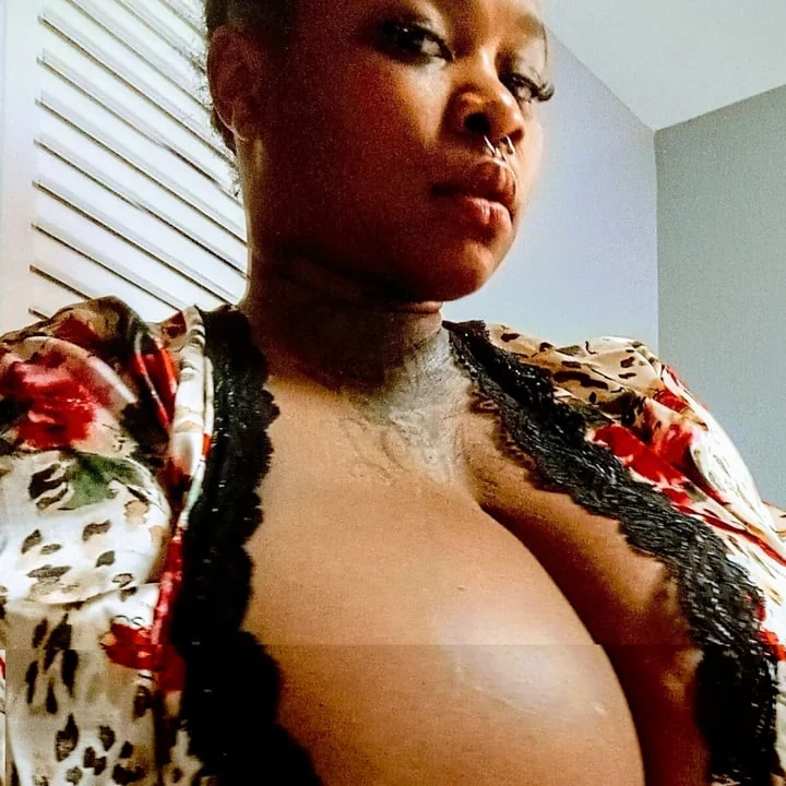 Caramelrozaye OnlyFans Profile