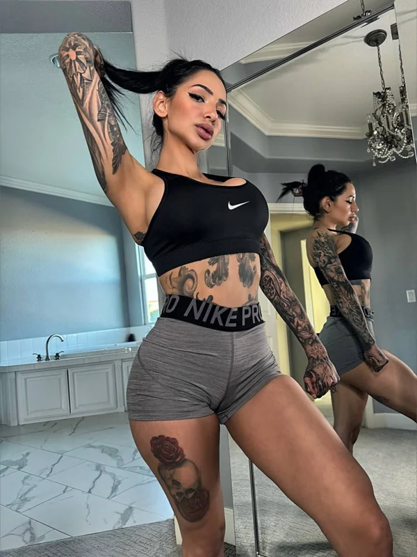 Cassie Curses OnlyFans Profile