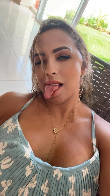 Selena_az OnlyFans Profile