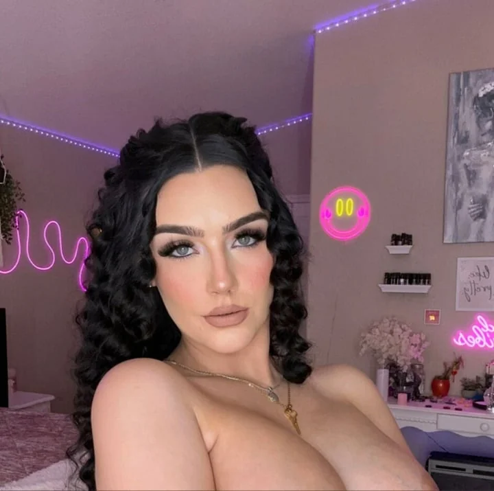 Catieriley OnlyFans Profile