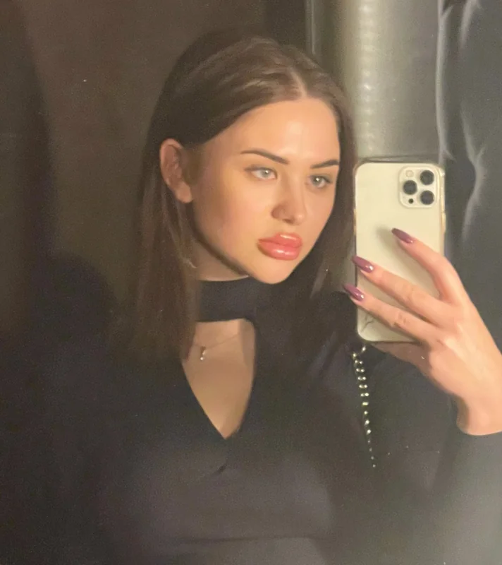 Christina OnlyFans Profile