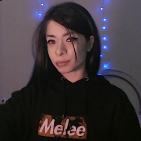 LuxxxTheFox OnlyFans Profile