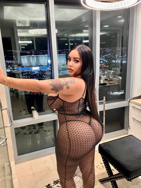 BIGGEST TITS ON ONLYFANS - OnlyFans Creator Profile Picture