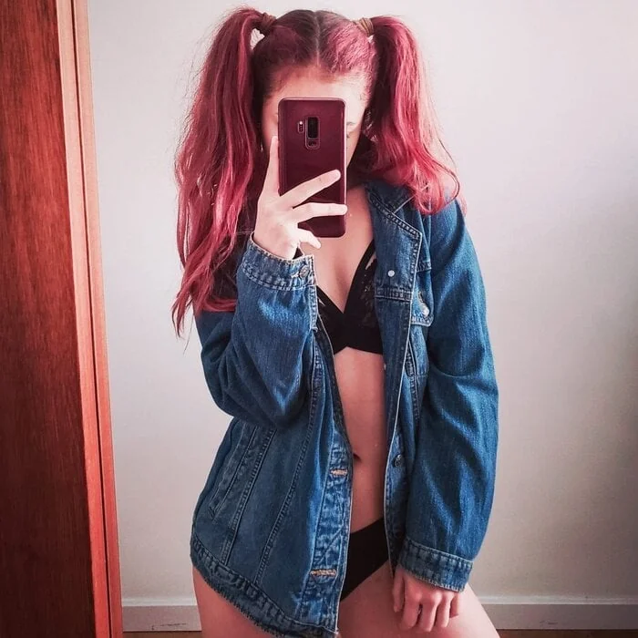 Crysantx - OnlyFans Creator Profile Picture