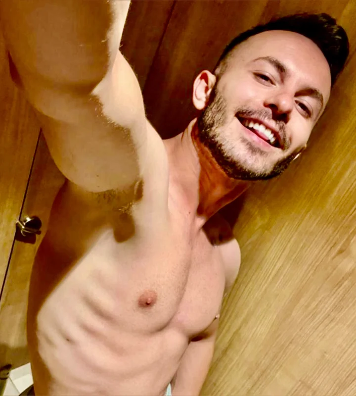 DEREK QUARTZ OnlyFans Profile