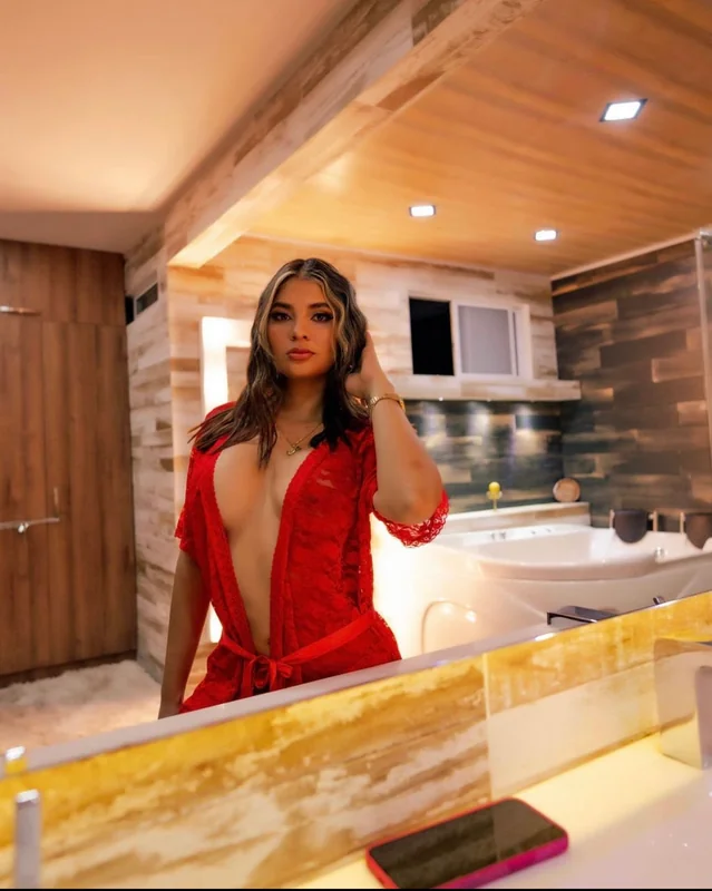 Angie Meneses OnlyFans Profile