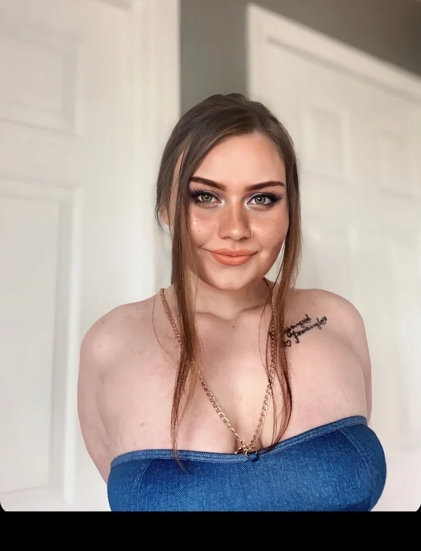 electrareigns OnlyFans Profile