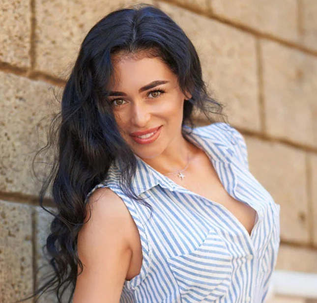 Elenaart OnlyFans Profile