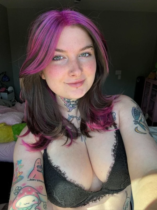 Eliana Rose OnlyFans Profile