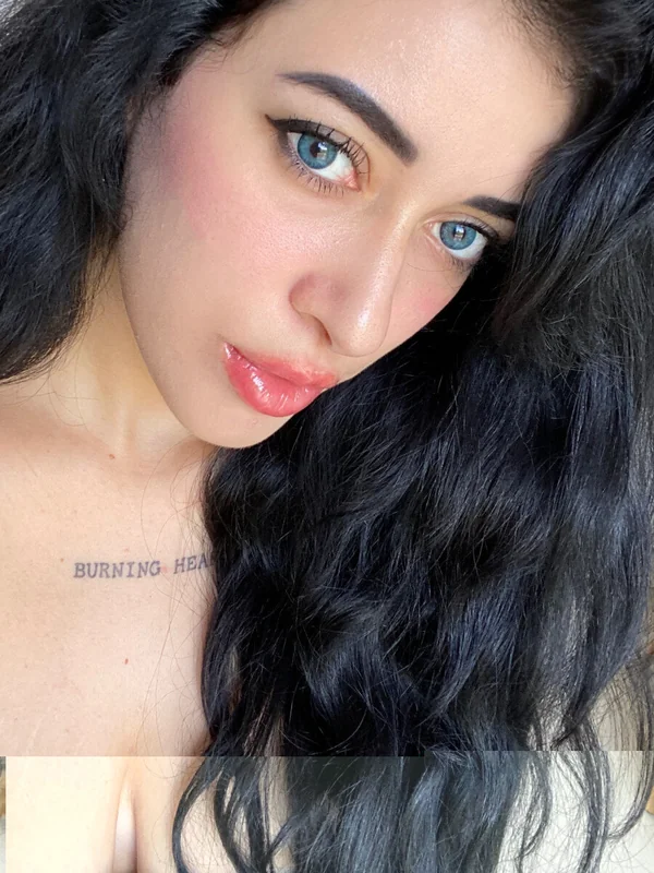 Ella OnlyFans Profile