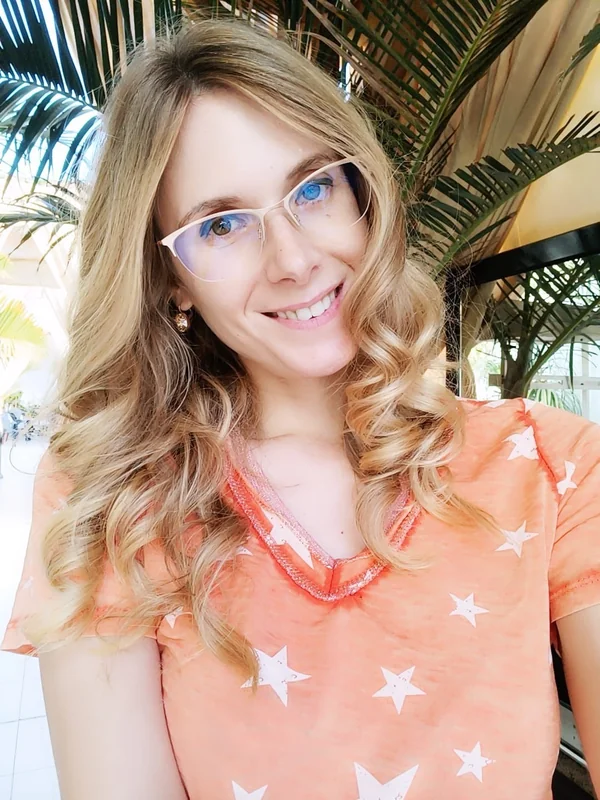 EllyEdelweiss OnlyFans Profile