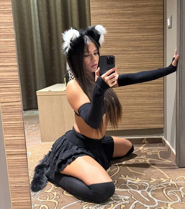 Emily OnlyFans Profile