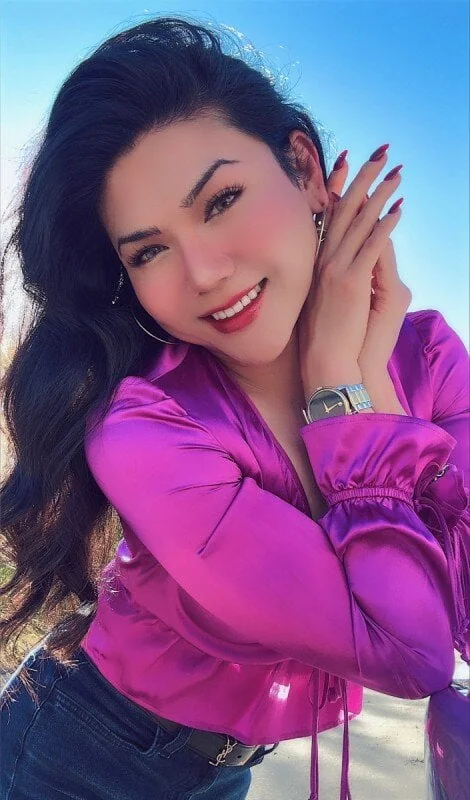 EmilyTS OnlyFans Profile