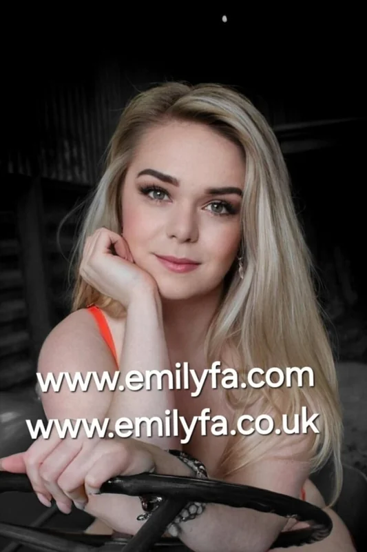 Emilyfafree OnlyFans Profile