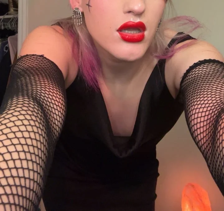 Everythingiris - OnlyFans Creator Profile Picture