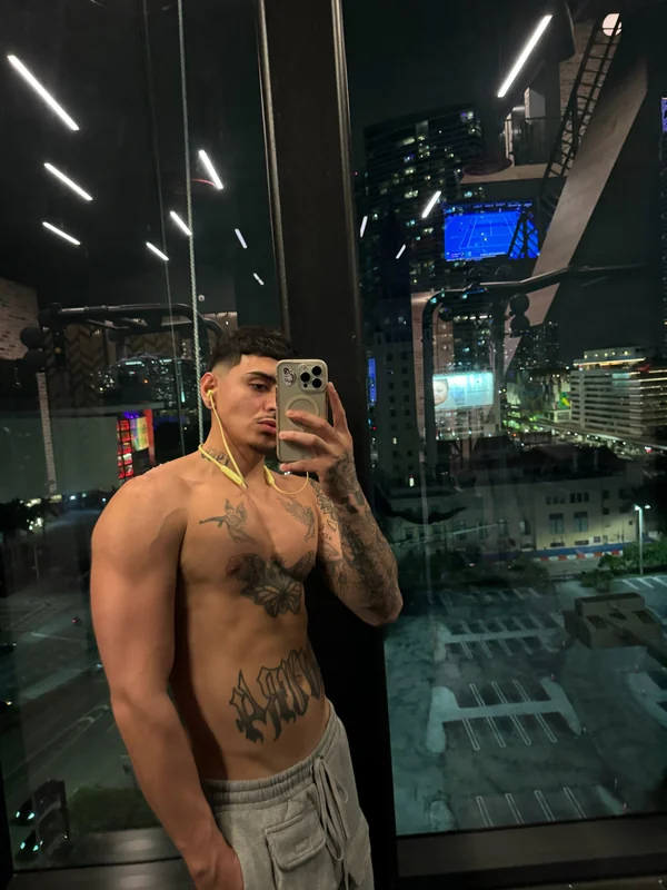 Fat Dick Jason OnlyFans Profile