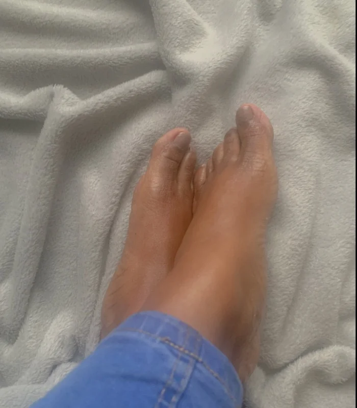 Feetmydesire OnlyFans Profile