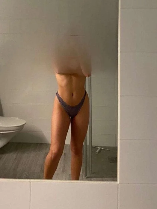 Feliciaglans OnlyFans Profile