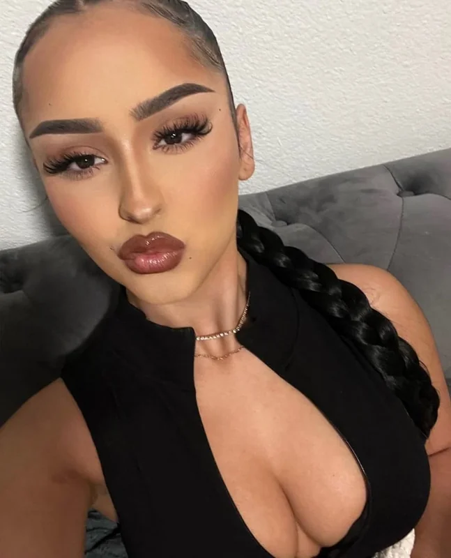 Fijiwatter OnlyFans Profile