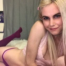 Fiona Sage OnlyFans Profile