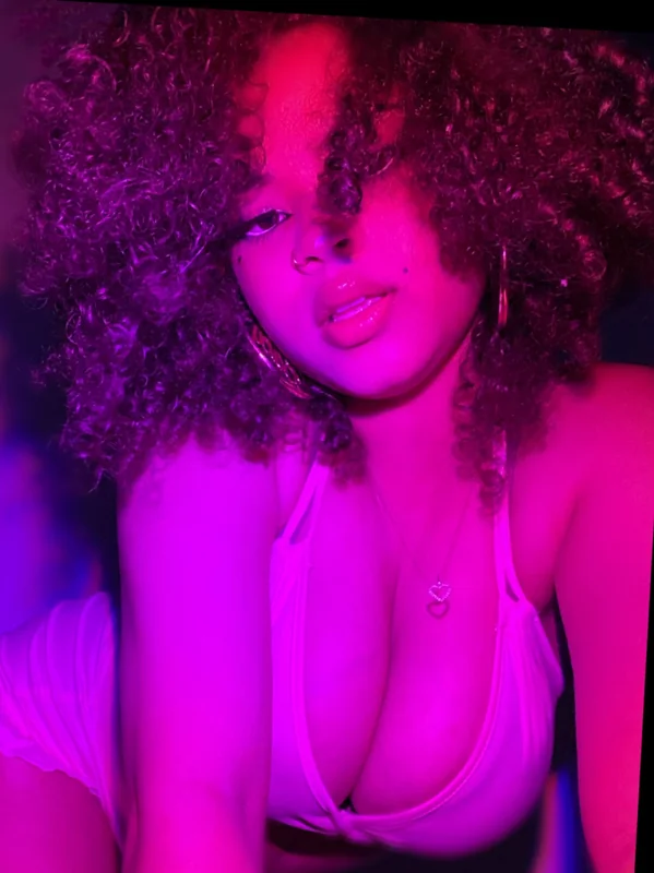 Gia Gold OnlyFans Profile