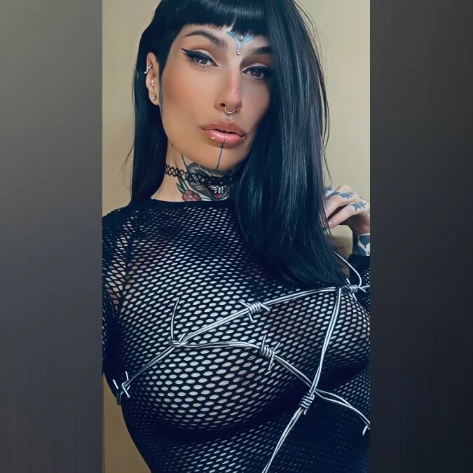 GODDESS GOTIKE Femdom - Latex - OnlyFans Creator Profile Picture