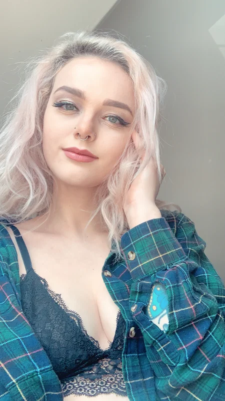 princess daisy INACTIVE OnlyFans Profile