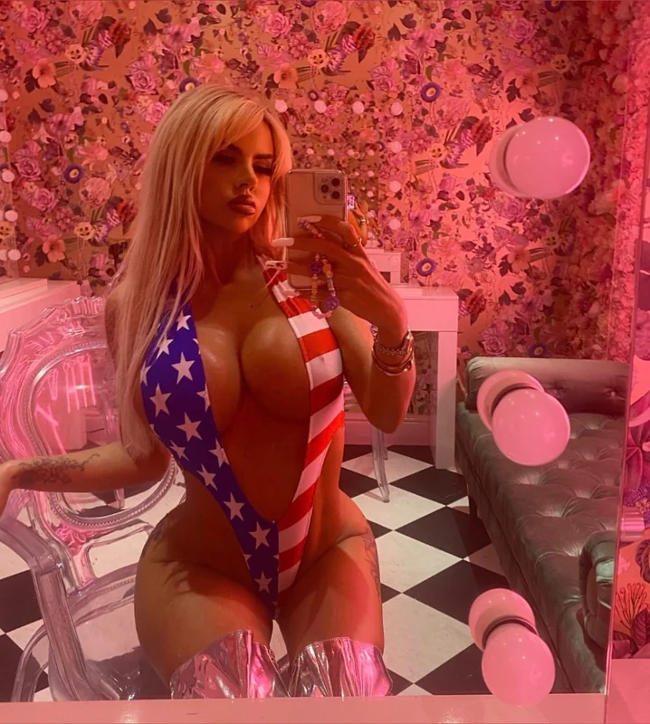 Hannah Elizabeth OnlyFans Profile