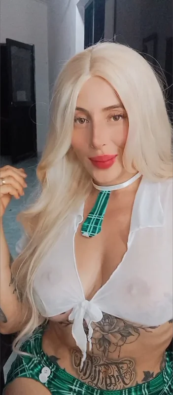 Hazoro OnlyFans Profile