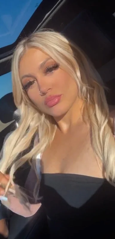 Hellcat Blondie OnlyFans Profile