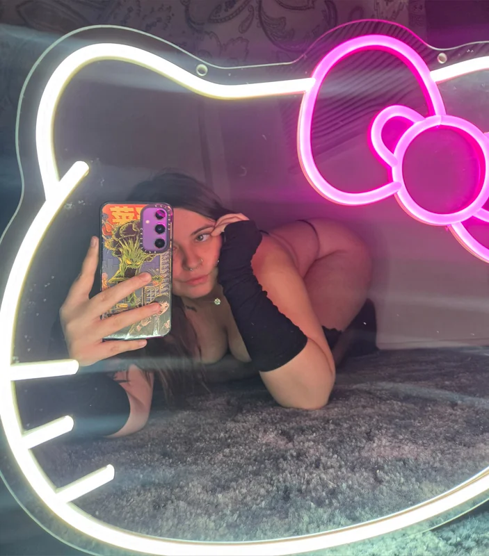 Heylynnn OnlyFans Profile