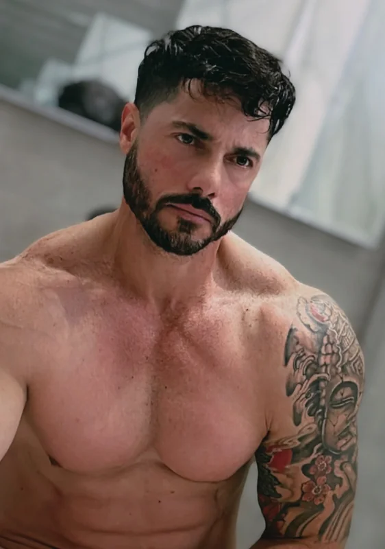 Jorge Alberti OnlyFans Profile